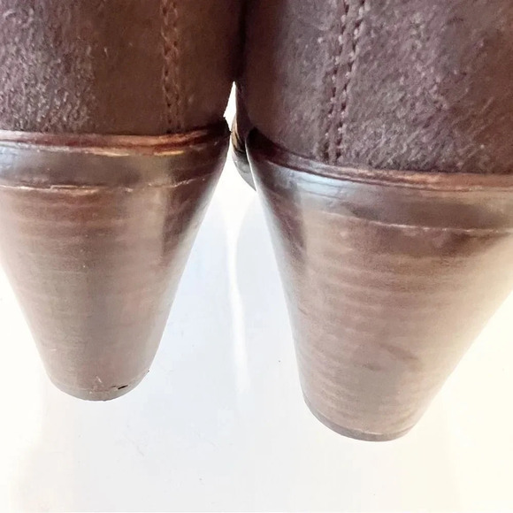 Clarks Clarkdale Brown Suede Wedge Boots Women’s Size 7.5 Fall Vibes Autumn Boot - Picture 8 of 12
